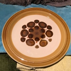 VINTAGE ‘70s ELECTRA STONEWARE LARGE ROUND SERVING PLATE